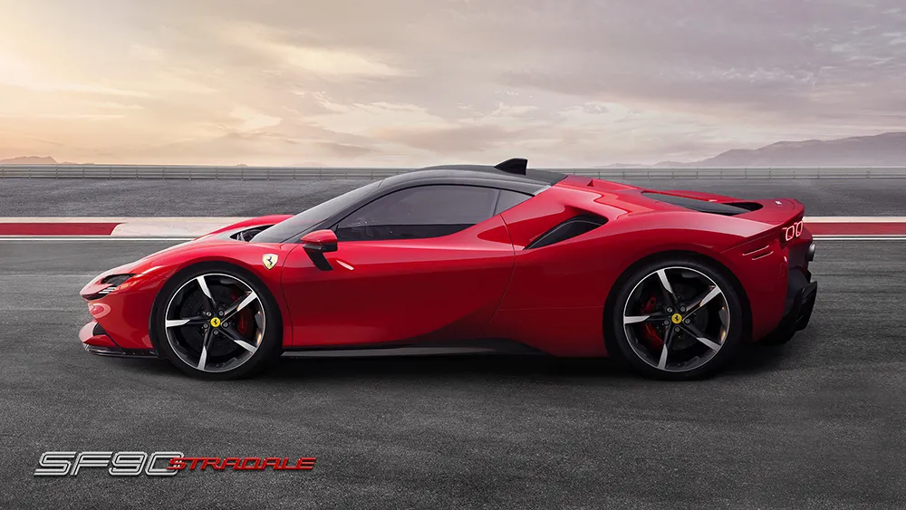 La Ferrari SF90 Stradale hybride vue de profil